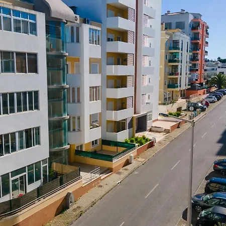 Apartmán Bright 2bdr W/ Balcony By Lovelystay Portimão